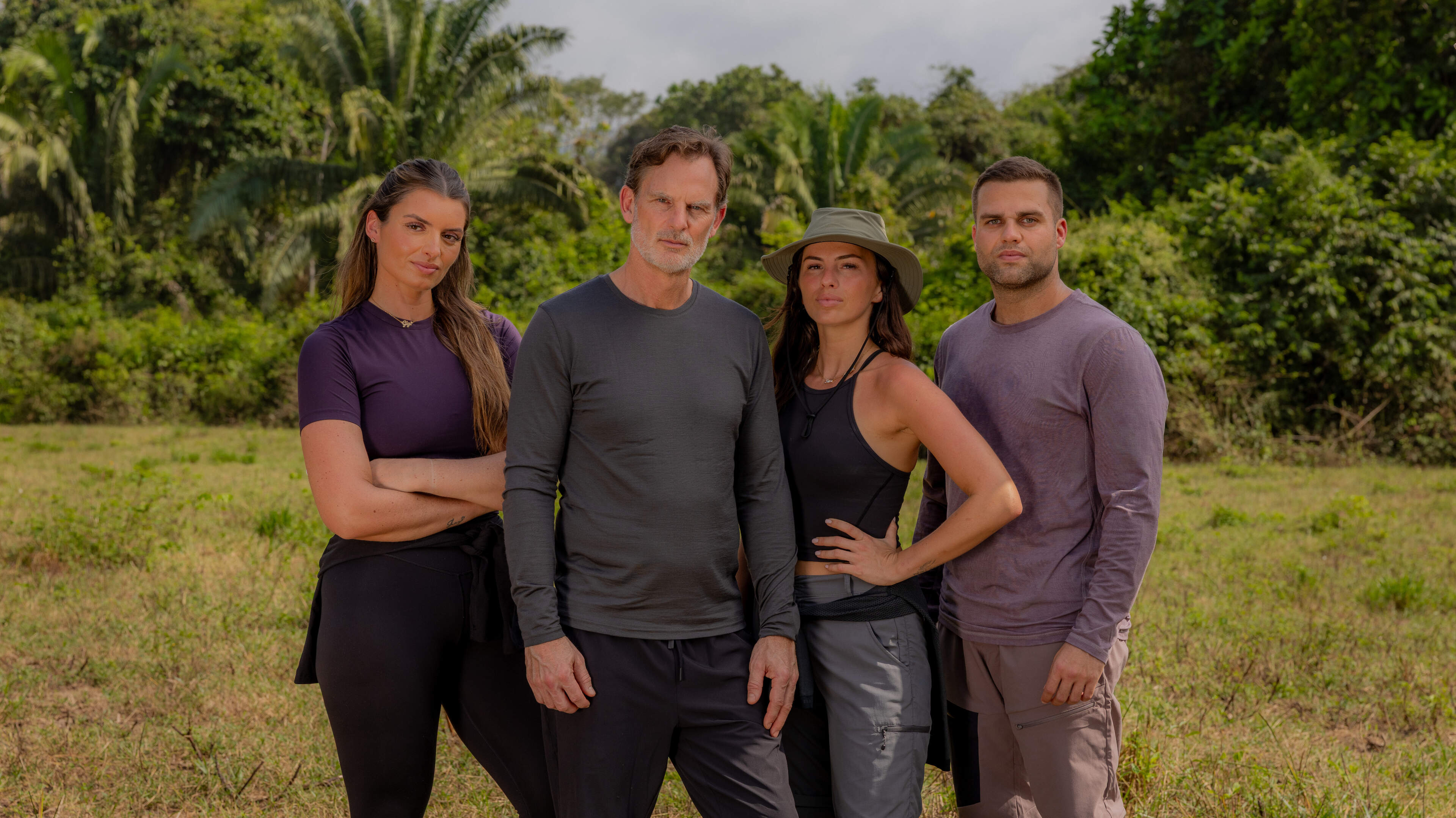 Ronald de Boer (55) hechter met dochters Maxime (32) en Demi (30) dankzij tv-avontuur: ’Wereld zag ons als gelukkige kinderen, maar we kenden intens verdrietige momenten’